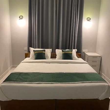 Hollywood Rooms Szultán Bathery Kültér fotó